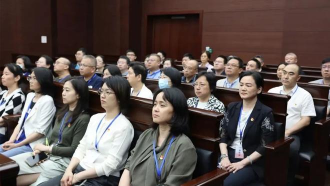 津媒：国足战平塔吉克斯坦并非最坏结果 “生死战”提前上演